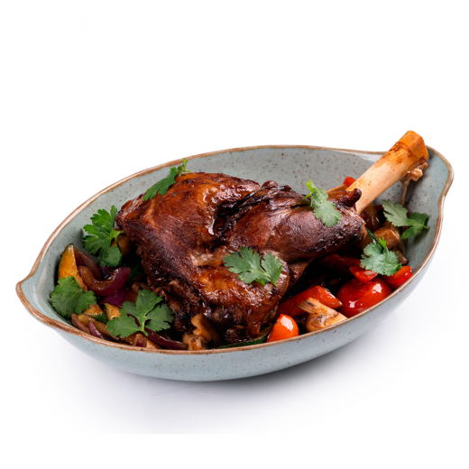 Lamb shank with vegetables