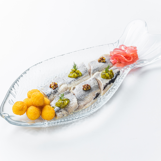 Оселедець матіас з картопляними кульками